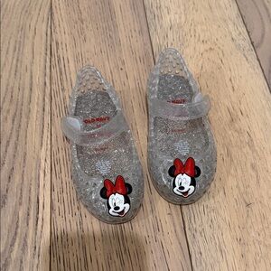 Old Navy Kids Minnie Mouse Glitter Sandals - Silver